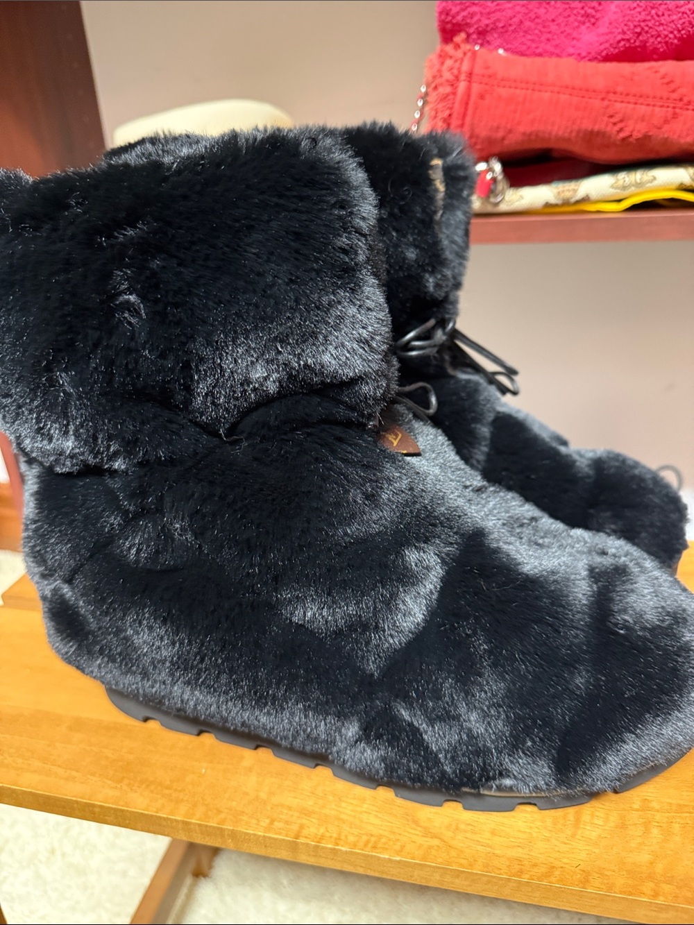 Plush Faux Fur Winter Booties in Black